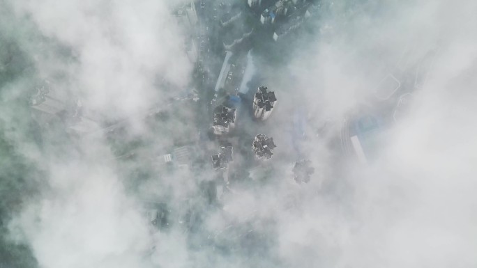 大雾中的城市航拍（重庆北碚）3