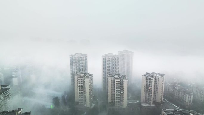 大雾中的城市航拍（重庆北碚）2