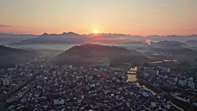 诸暨市枫桥镇日出大全景