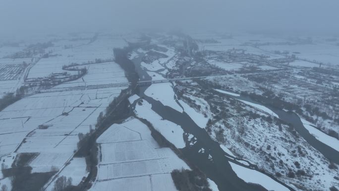 黑河雪景 甘肃张掖