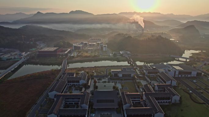 诸暨市枫桥学院