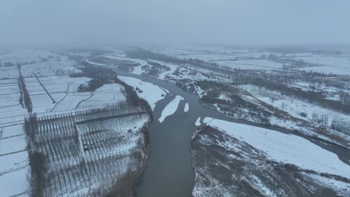 黑河雪景 甘肃张掖