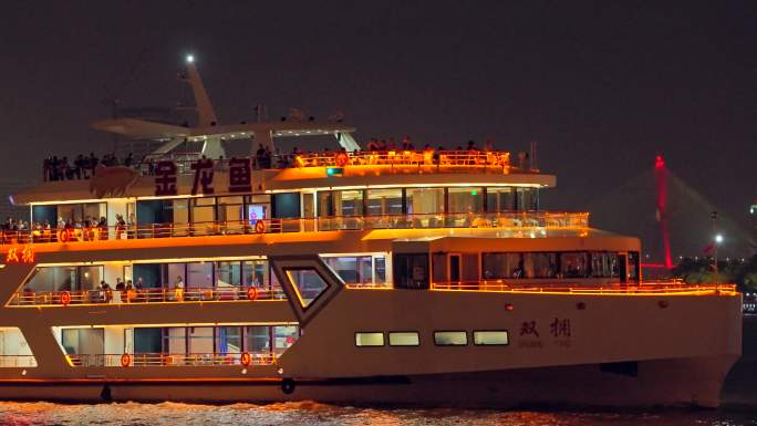 上海浦东高楼大厦游船夜景流光溢彩