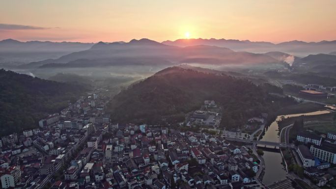 诸暨枫桥镇日出大全景