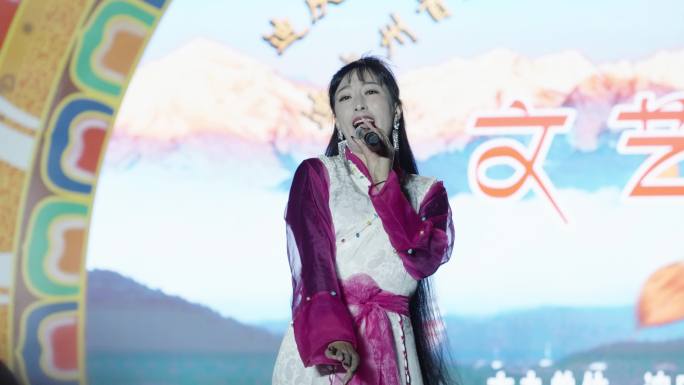藏族人唱歌