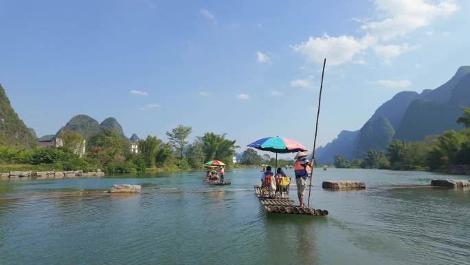 阳朔旅游遇龙河划船