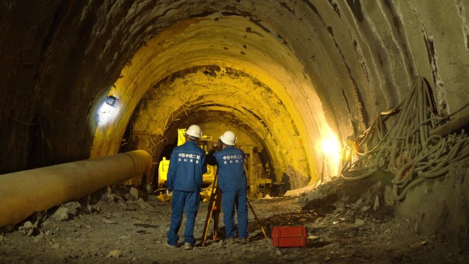 天眼 青藏铁路 基础建设