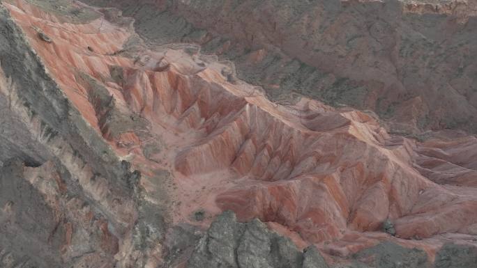 新疆库车大峡谷国家地质公园丹霞地貌航拍