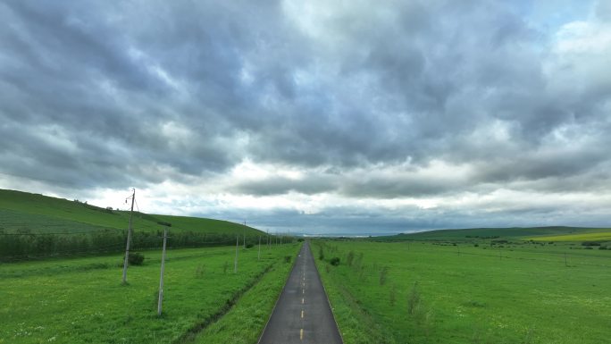 丘陵湿地原野道路