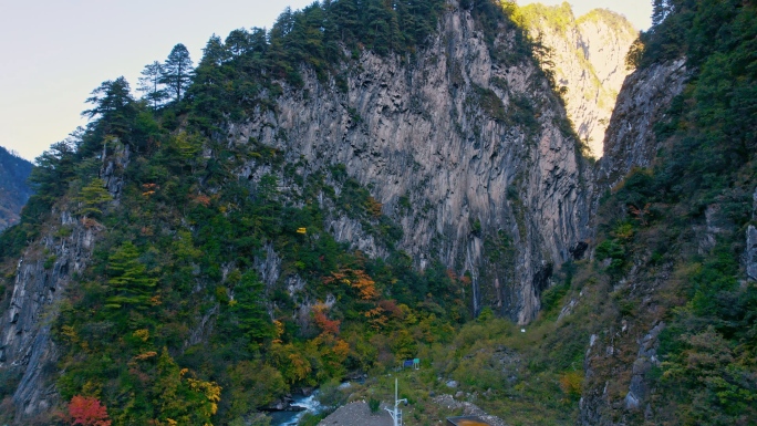 银龙峡谷汶川县