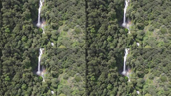 墨西哥萨卡特兰德拉斯曼扎纳斯瀑布鸟瞰图