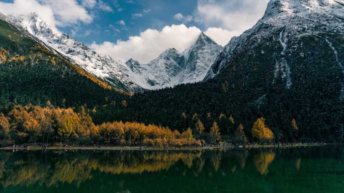 4K毕棚沟月亮湖秋季景延时摄影