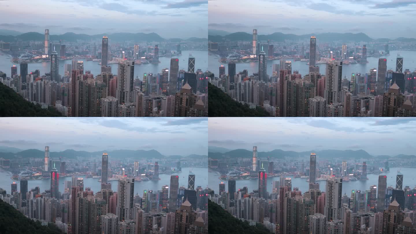 香港天际线现代城市景观从维多利亚山顶在蓝时