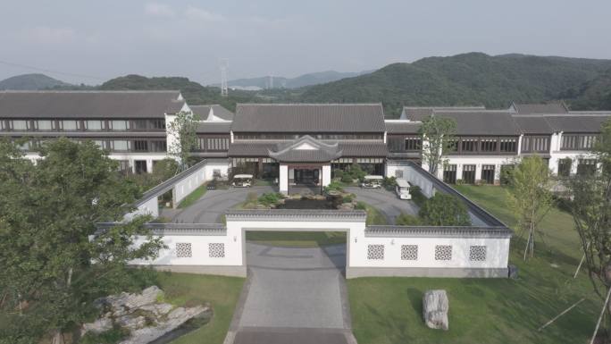 绍兴东山湖大观度假酒店航拍中式建筑