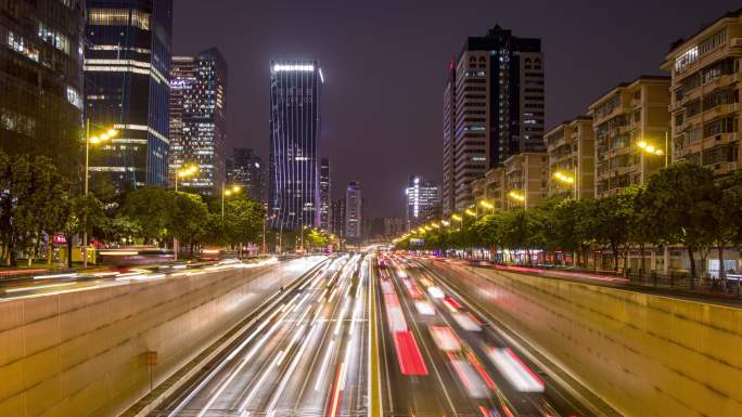 夜晚广州车流车水马龙车灯光迹光轨