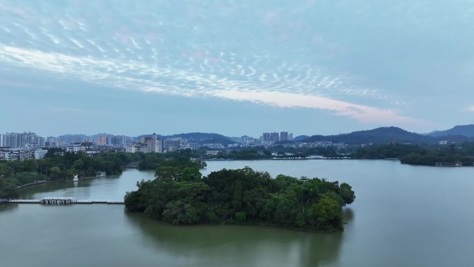 航拍广东惠州西湖湖光山色自然湖景风光