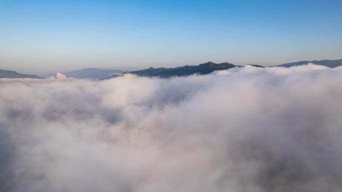 8K山峰云海山峦起伏航拍延时