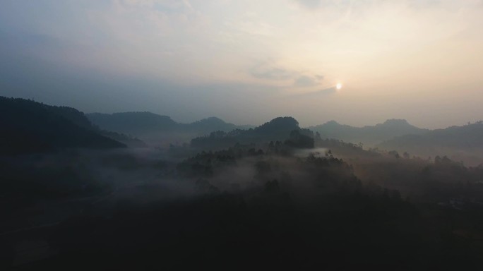 云雾缭绕大山风景259