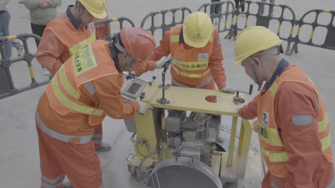 市政施工 换井盖 窨井盖 城市道路