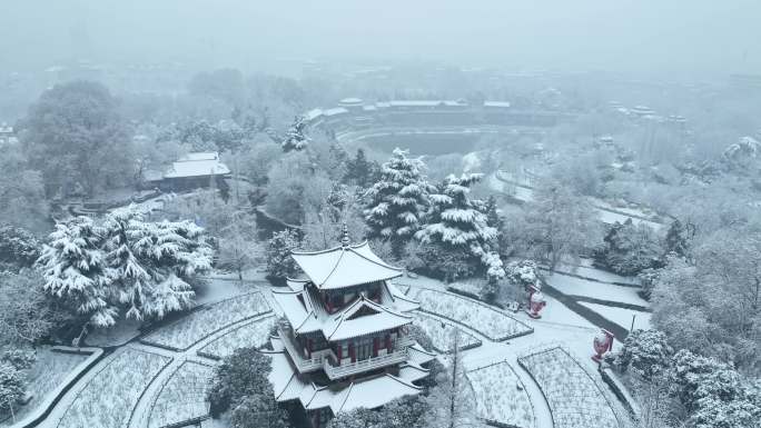 航拍洛阳王城公园雪景