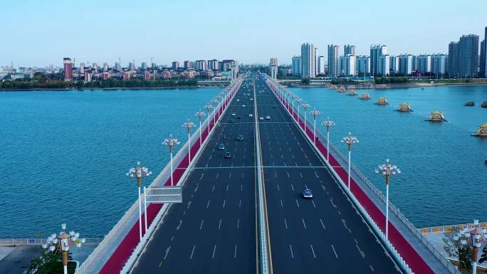 4K航拍临沂市北京路沂河大桥风景