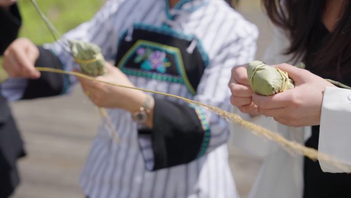 包粽子、包肉棕特写