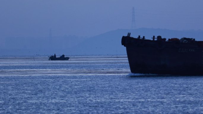 清晨太湖湖面