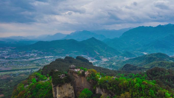 江油·窦团山