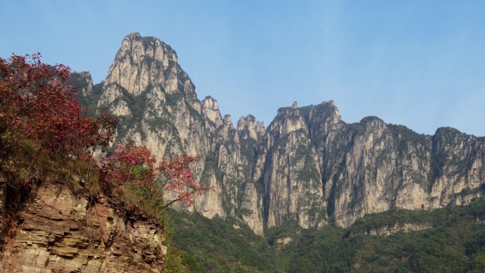 6K深秋的太行山红叶与山峰【延时】