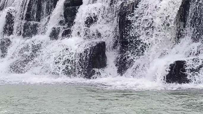 水坝河流流水流水潺潺水花流水潺潺石头坝首