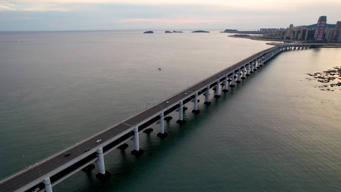 大连星海湾跨海大桥夕阳落日建筑风光航拍