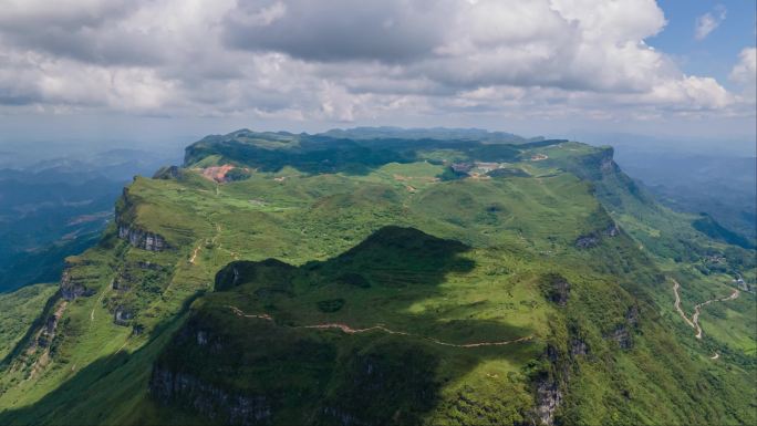 航拍湖南湘西八面山