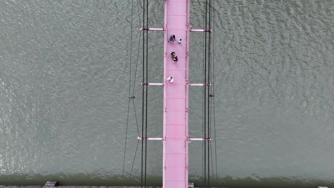 大渡河峡谷吊桥