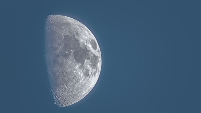 超大半月球月亮月牙移动延时