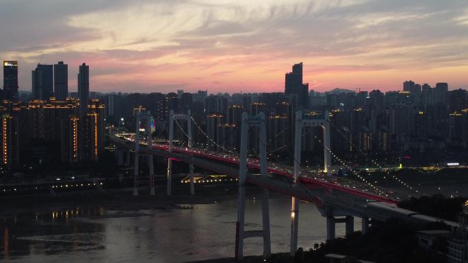 重庆鹅公岩大桥日落时夜景