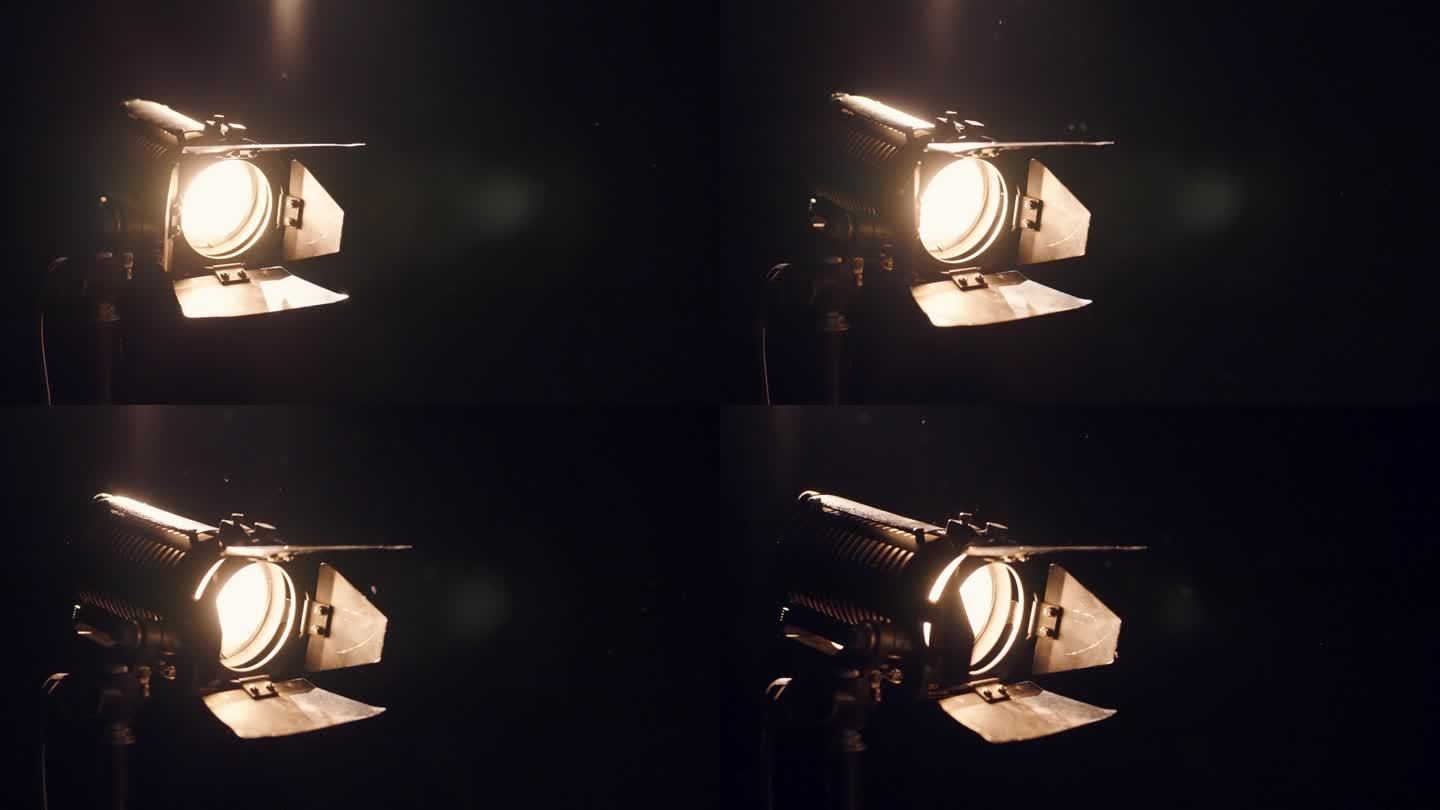 [Z02] -专业照明设备-从右到左拍摄