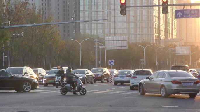 都市生活上班路上下班人群车辆早高峰晚高峰