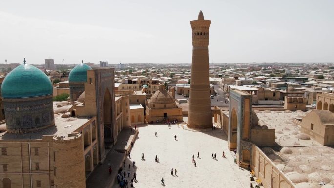 布哈拉，乌兹别克斯坦，坡卡兰清真寺和布哈拉方舟城堡