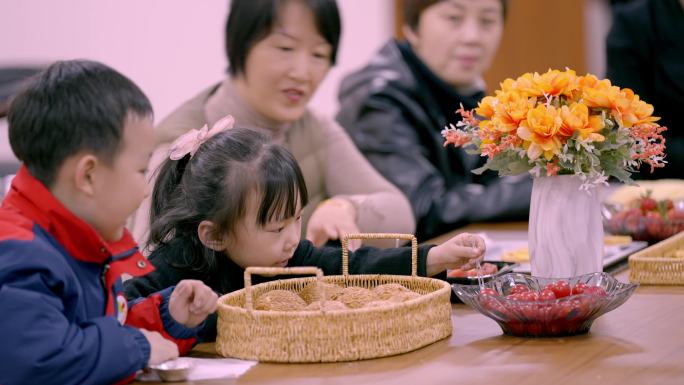 姐妹家庭甜点冷餐小聚会