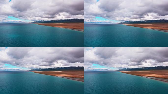 航拍赛里木湖