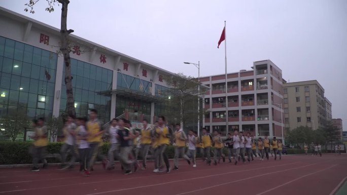 小学 学校 乡村学校 环境 校园 做操