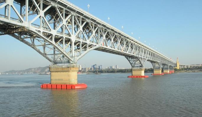 美丽中国——大气震撼的南京长江大桥