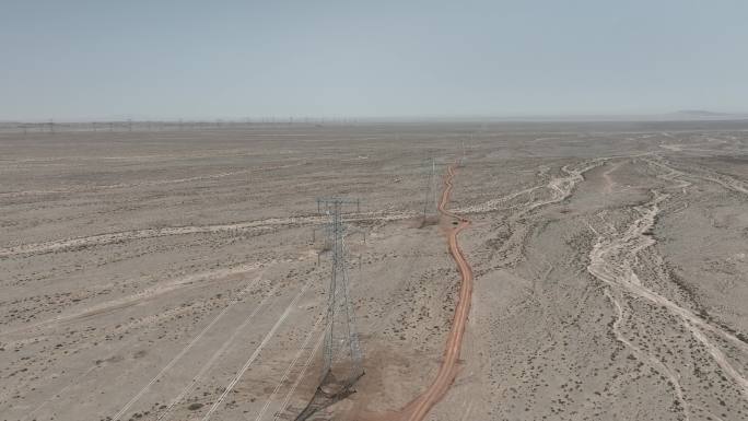 戈壁滩荒漠电力输送线路