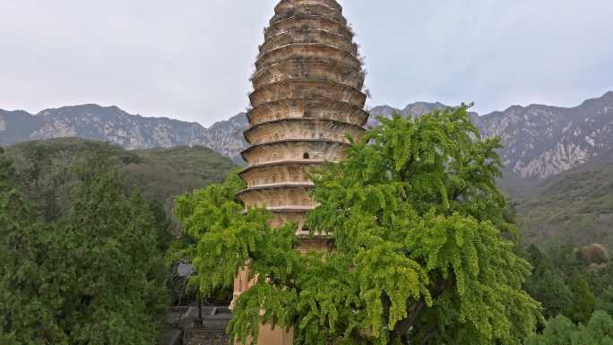 航拍嵩山嵩岳寺塔