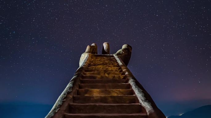 黄石仙岛湖天空之城景区星空夜转日延时摄影