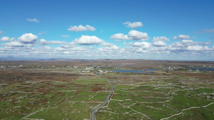 爱尔兰高威郡Banraghbaun南部的高空景观