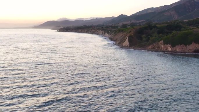 南加州海岸线无人机加维奥塔