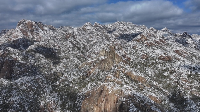 航拍威海市文登区界石镇昆嵛山雪后风光