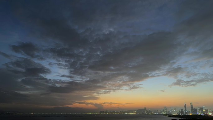 深圳湾海面晚霞天空 夜幕降临 黄昏天空