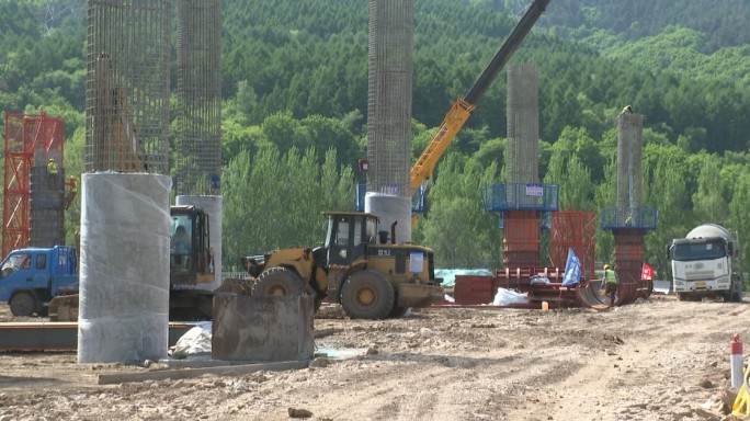 桥梁建设 高速公路架桥